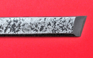 Primer plano forjado a mano Kiridashi talla marcado cincel Japón Japonés herramienta carpintería
