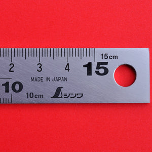Close-up graduation SHINWA 10435 Carpenter's Square with magnets stainless 15cm 7,5cm